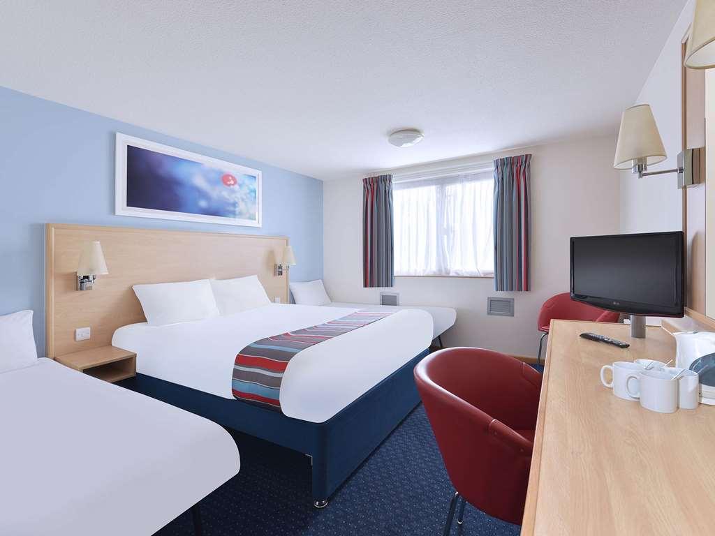 Travelodge Leeds Colton การ์ฟอร์ธ ห้อง รูปภาพ