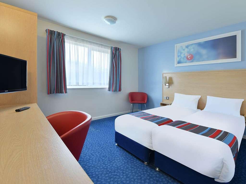 Travelodge Leeds Colton การ์ฟอร์ธ ห้อง รูปภาพ